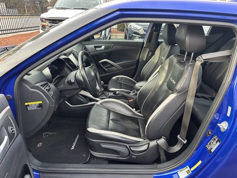 Used 2013 Hyundai Veloster Turbo image 11
