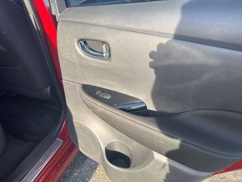 Used 2024 Nissan Leaf SV Plus image 13