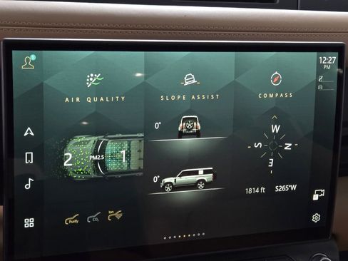 New 2026 Land Rover Defender 130 X-Dynamic SE AWD/4WD image 32