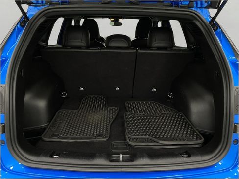 Used 2025 Jeep Compass Trailhawk AWD/4WD image 35