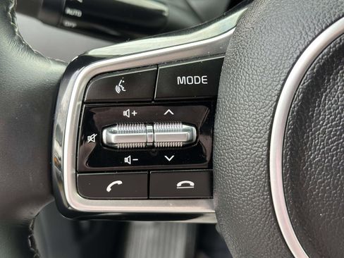 Used 2022 Kia Sorento S image 15