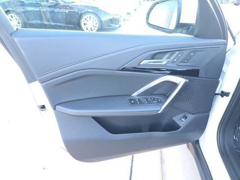 Used 2025 BMW X1 xDrive28i image 11