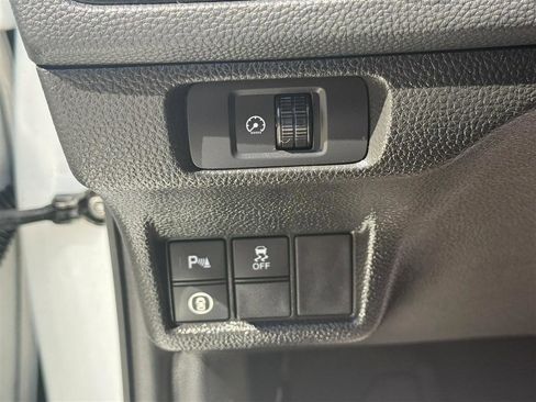 Used 2022 Honda Civic Touring image 29