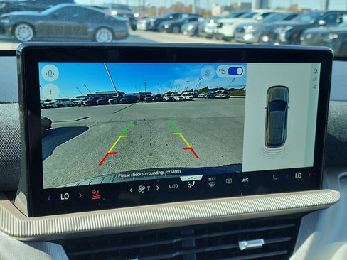 New 2026 Ford Explorer Active w/ Active Comfort Package image 14