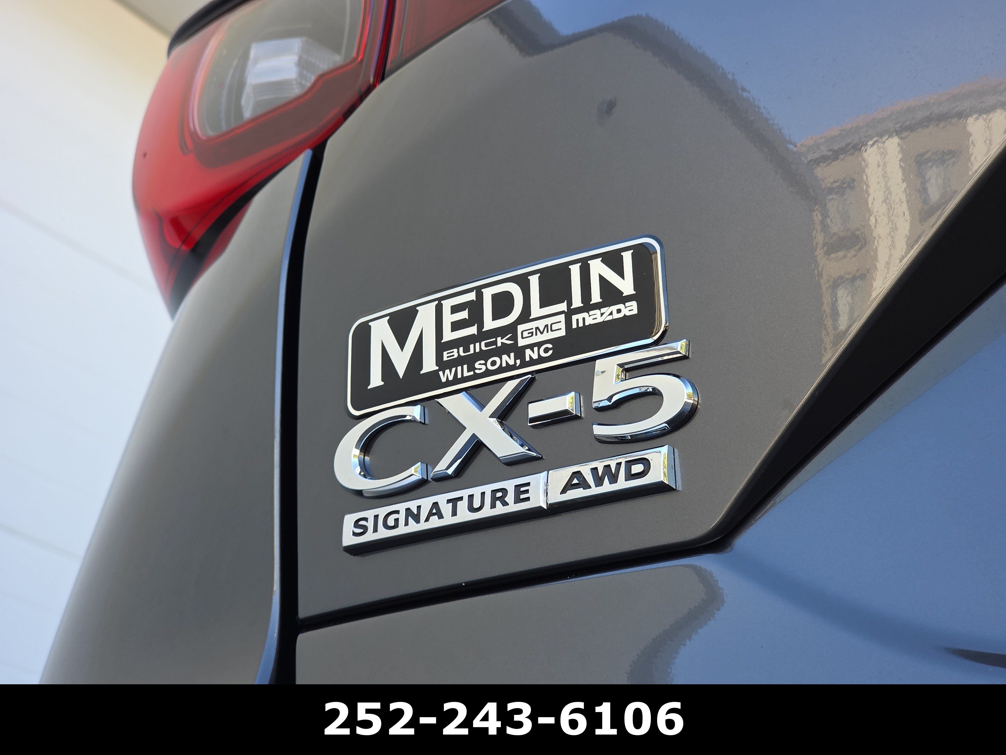 Used 2025 MAZDA CX-5 Signature AWD/4WD image 47
