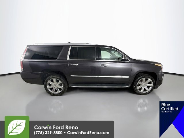 Used 2017 Cadillac Escalade ESV Premium Luxury AWD/4WD image 11