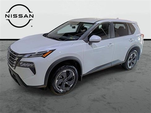 Used 2026 Nissan Rogue SV AWD/4WD image 1