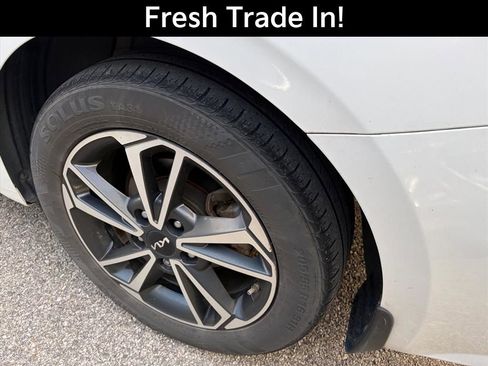 Used 2023 Kia Forte LXS image 6