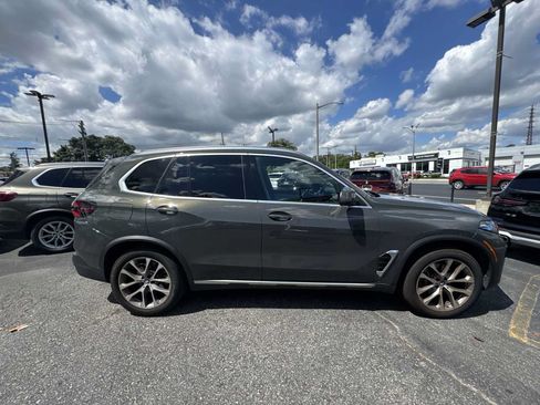 Used 2026 BMW X5 xDrive40i w/ Climate Comfort Package AWD/4WD image 9