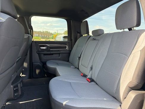 Used 2024 RAM 2500 Big Horn image 25