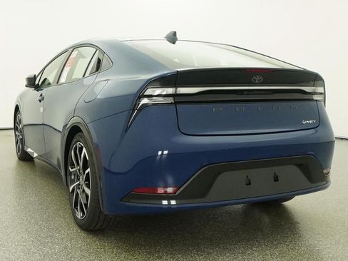 New 2026 Toyota Prius Plug-In Hybrid FWD image 22