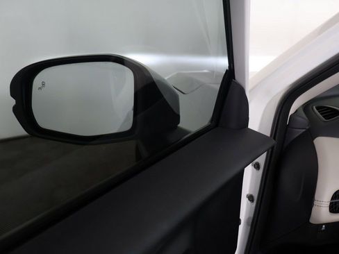 Used 2025 Honda HR-V EX-L image 35