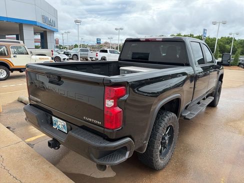 Used 2024 Chevrolet Silverado 2500 Custom w/ Custom Value Package AWD/4WD image 5