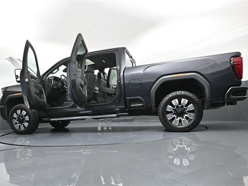 Used 2024 GMC Sierra 2500 Denali w/ Max Trailering Package image 50