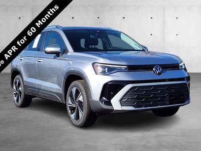 New 2025 Volkswagen Taos SE