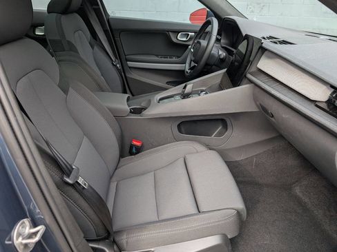 Used 2023 Polestar Polestar 2 w/ Pilot Pack image 8