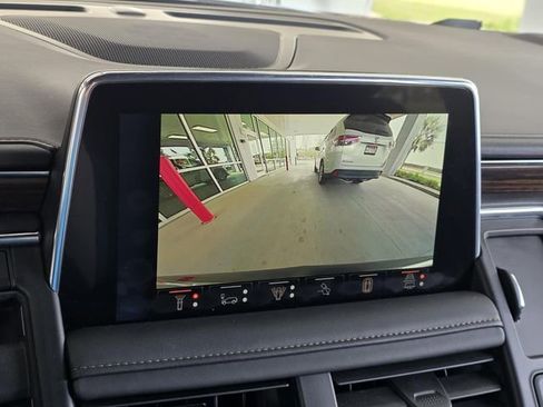 Used 2024 Chevrolet Tahoe High Country w/ Advanced Technology Package image 30