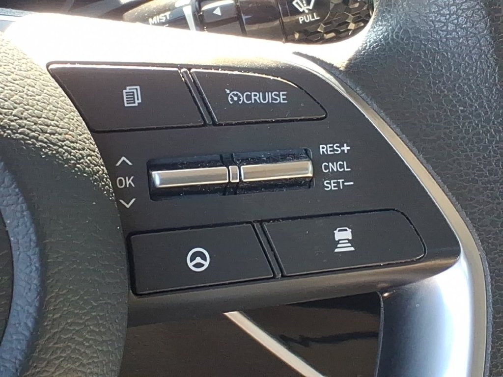 Used 2023 Hyundai Sonata SEL w/ Preferred Accessory Package FWD image 11