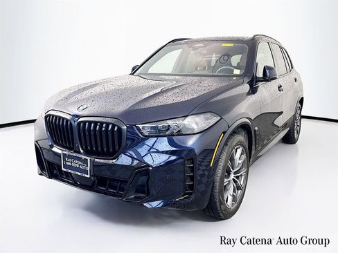 Used 2025 BMW X5 xDrive40i w/ M Sport Package AWD/4WD image 3