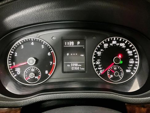 Used 2014 Volkswagen Passat 1.8T Wolfsburg Edition image 21