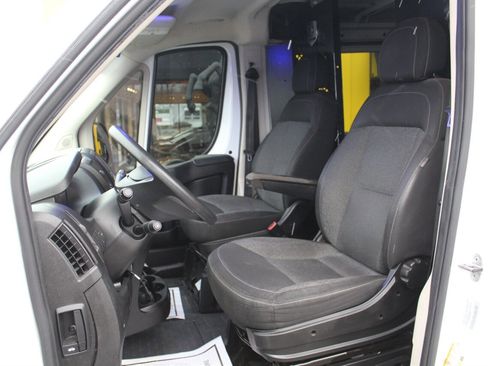 Used 2017 RAM ProMaster 1500 w/ Premium Appearance Group image 9