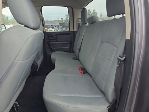 Used 2017 RAM 1500 Express image 13