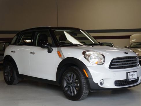 Used 2014 MINI Cooper Countryman image 4