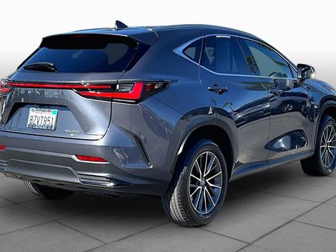 Used 2022 Lexus NX 350 AWD image 12