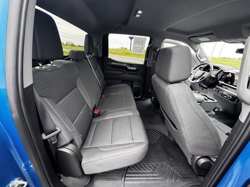 Used 2023 Chevrolet Silverado 1500 LT image 9