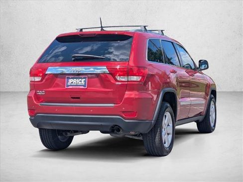 Used 2011 Jeep Grand Cherokee Laredo AWD/4WD image 5