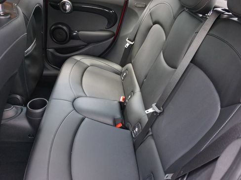 Used 2019 MINI Cooper S FWD image 19