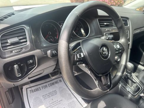 Used 2017 Volkswagen Golf Alltrack S AWD/4WD image 21