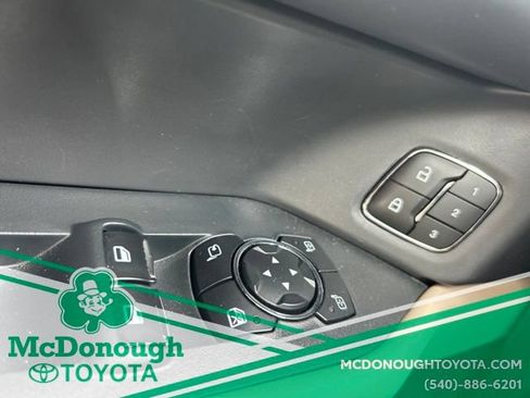 Used 2024 Ford Expedition Platinum AWD/4WD image 21