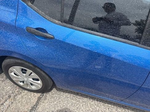 Used 2020 Nissan Versa S FWD image 23