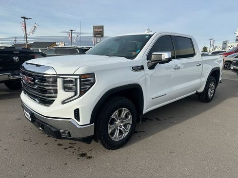 Used 2023 GMC Sierra 1500 SLT image 8