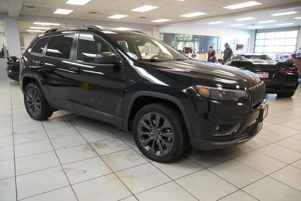 Used 2021 Jeep Cherokee Latitude Lux 80th Anniv w/ Quick Order Package 26U 80TH AWD/4WD image 8