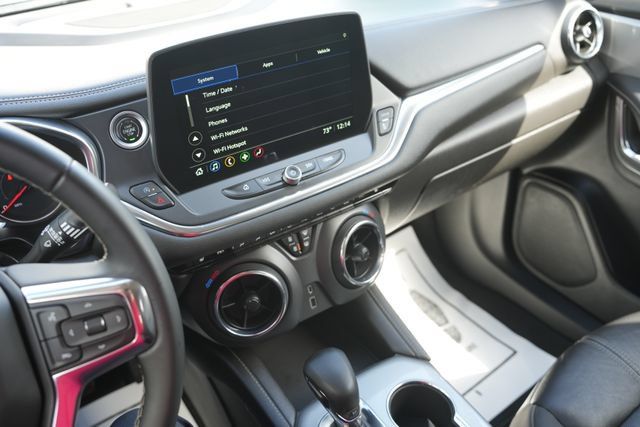 Used 2023 Chevrolet Blazer LT AWD/4WD image 25