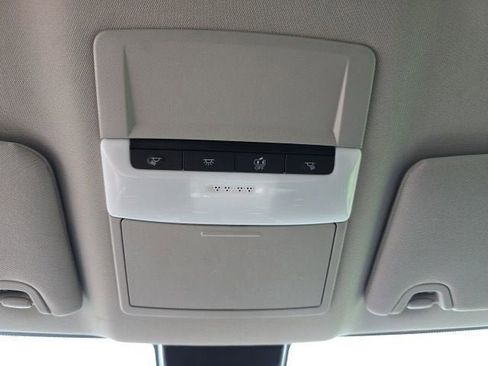 Used 2025 Nissan Altima 2.5 SV FWD image 18