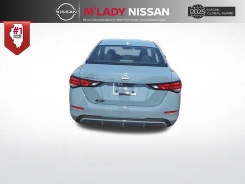 New 2025 Nissan Sentra SV image 6