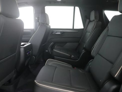 Used 2026 Chevrolet Tahoe Premier w/ Sun And Tow Package AWD/4WD image 29