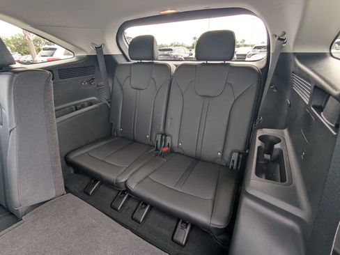 New 2026 Kia Sorento EX FWD image 18
