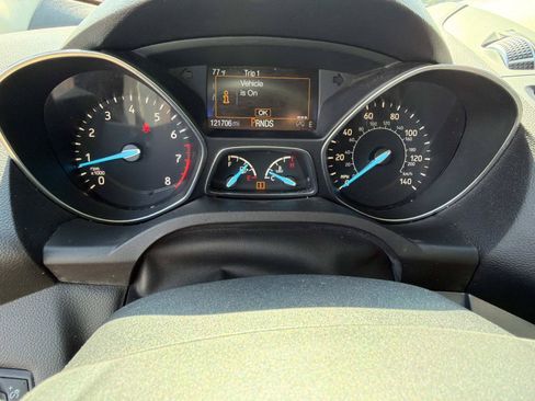 Used 2019 Ford Escape SEL FWD image 15