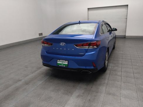 Used 2018 Hyundai Sonata Limited image 9