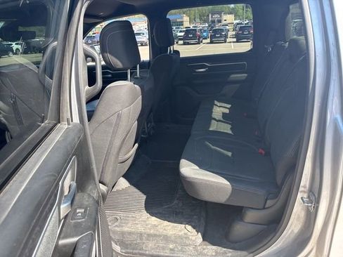 Used 2020 RAM 1500 Big Horn AWD/4WD image 12