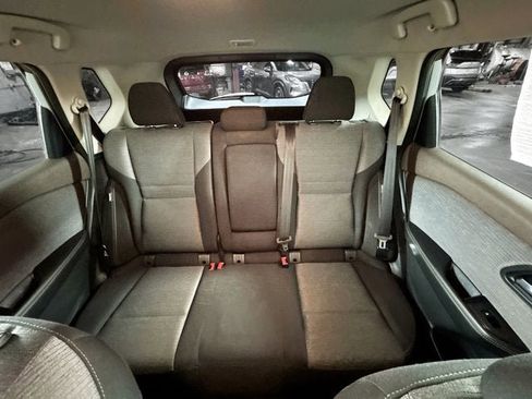 Used 2021 Nissan Rogue SV AWD/4WD image 19