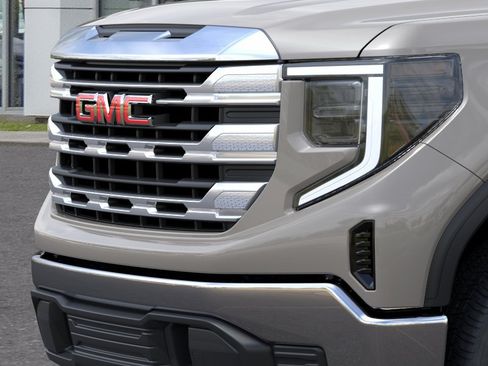 New 2026 GMC Sierra 1500 SLE w/ Preferred Package RWD image 13