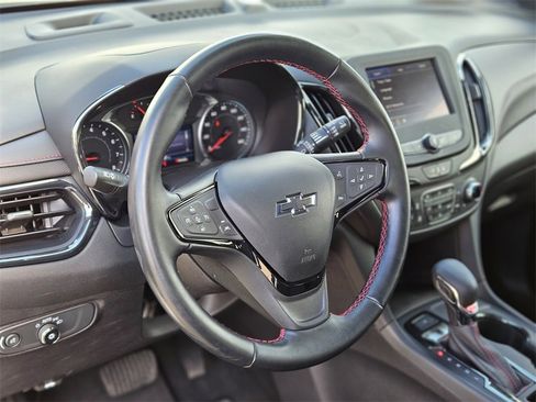 Used 2023 Chevrolet Equinox RS image 17