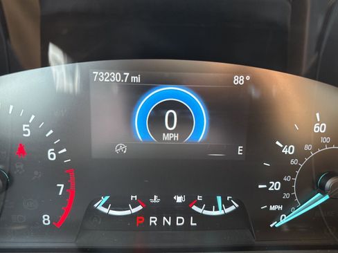 Used 2021 Ford Escape SE w/ SE Sport Appearance Package FWD image 13