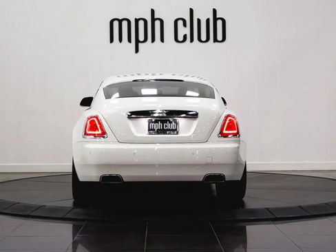 Used 2015 Rolls-Royce Wraith RWD image 5