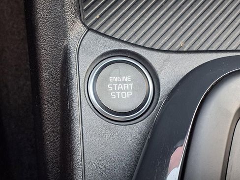 Used 2025 Kia K4 EX FWD image 13